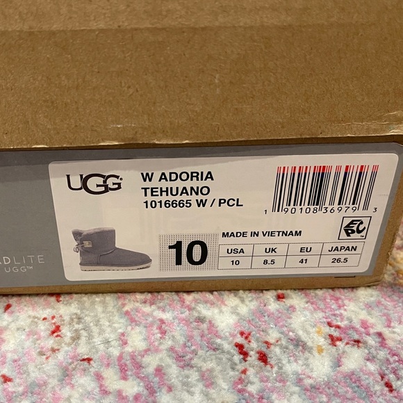SOLD UGG Adoria Tehuano Classic Boot - Picture 2 of 9